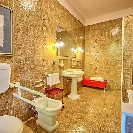 Lauretana By Posarellivillas Villa Torrita di Siena
